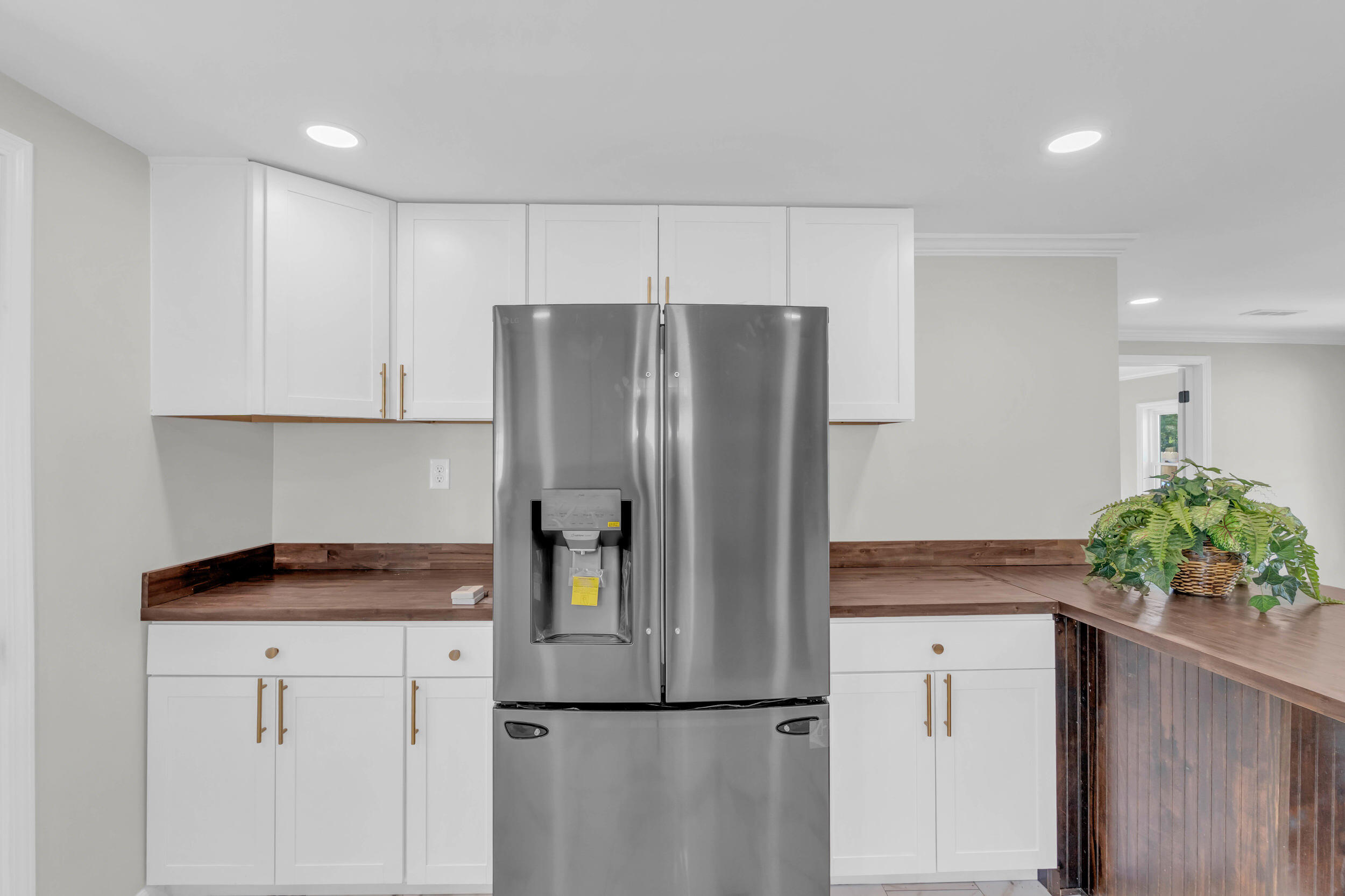 676 West Rhea Avenue Spring City, TN 37381 - Photo 10 of 28 676 w rhea ave-7