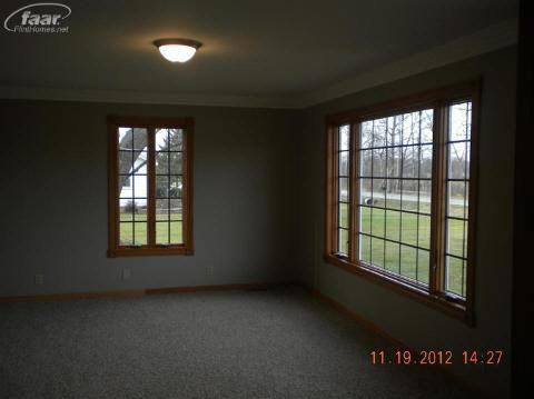 11394 East Burt Road Birch Run, MI 48415 - Photo 3 of 11 20204707-2.JPG