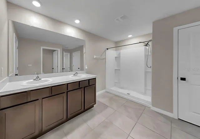 $389,000 | 10104 Charlotte Dr., Parrish, FL 34219