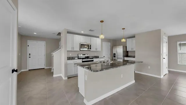 $389,000 | 10104 Charlotte Dr., Parrish, FL 34219