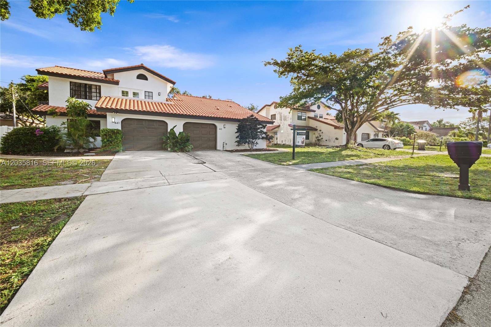 443 Northeast 38th Street Boca Raton, FL 33431 - Photo 3 of 38