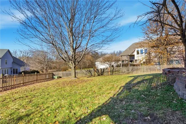 $389,900 | 1829 White Tail Lane, Liberty, MO 64068