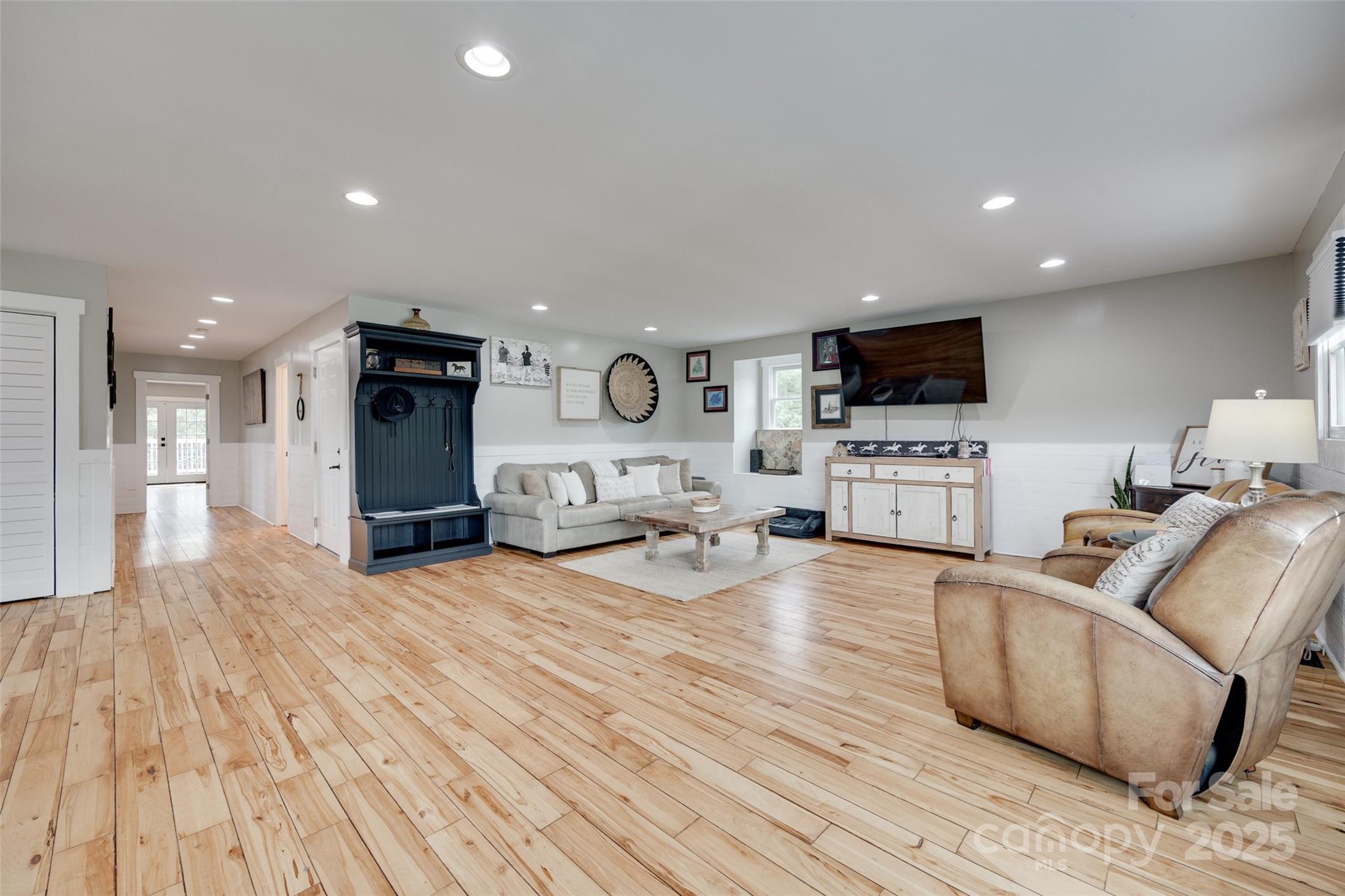 3091 Old Meeting House Road Sharon, SC 29742 - Photo 4 of 38