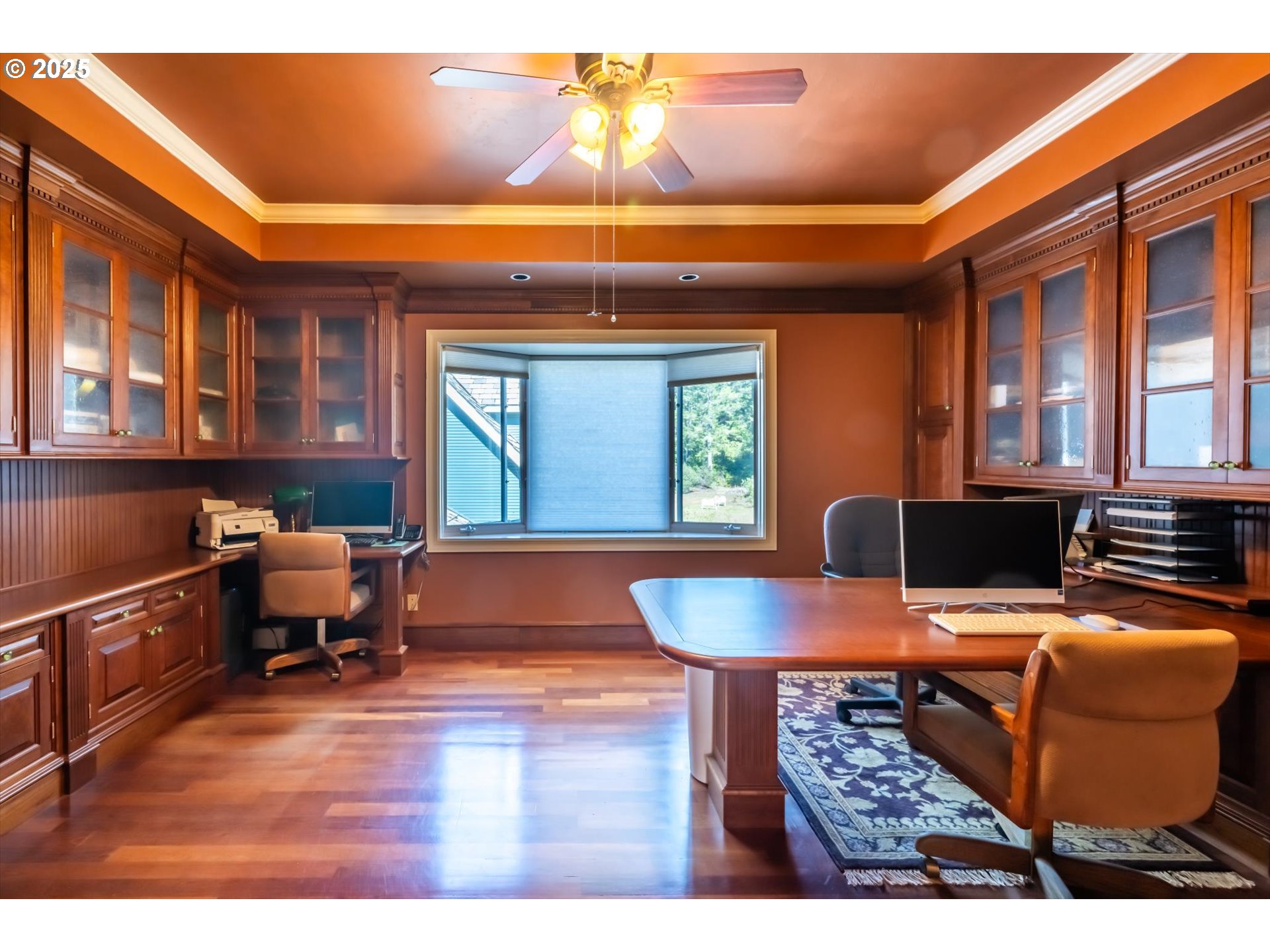 54983 Morrison Road Bandon, OR 97411 - Photo 18 of 29 a workspace with furniture and window