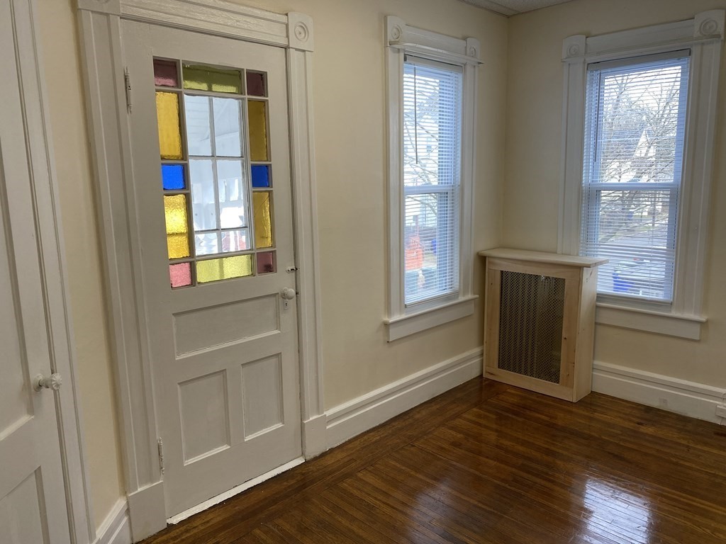 49 Euclid Avenue Springfield, MA 01108 - Photo 9 of 10