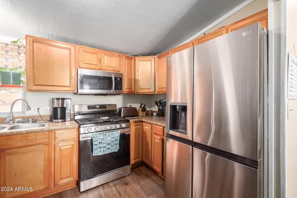$114,750 | 2131 East Union Hills Drive, Unit M1, Phoenix, AZ 85024