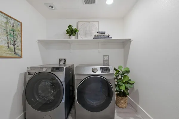 $1,098,888 | 1690 Delano Street, Unit 22, Milpitas, CA 95035