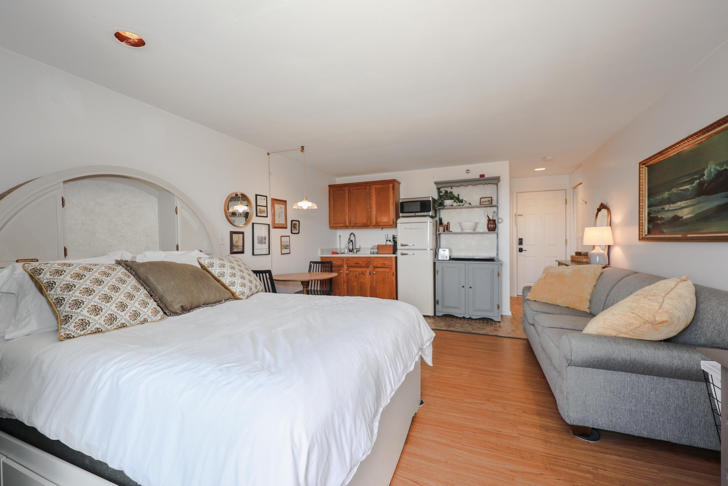 415 Ocean Boulevard, Unit 3E Hampton, NH 03842 - Photo 3 of 17