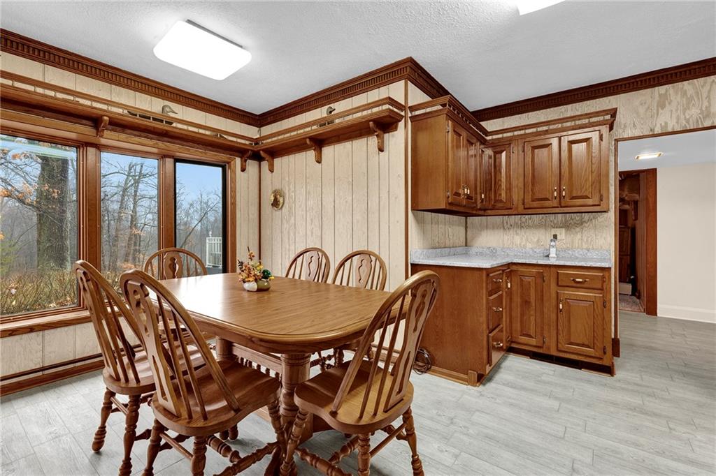 228 Oakville Road Beaver Falls, PA 15010 - Photo 16 of 37 Gallery Image 16