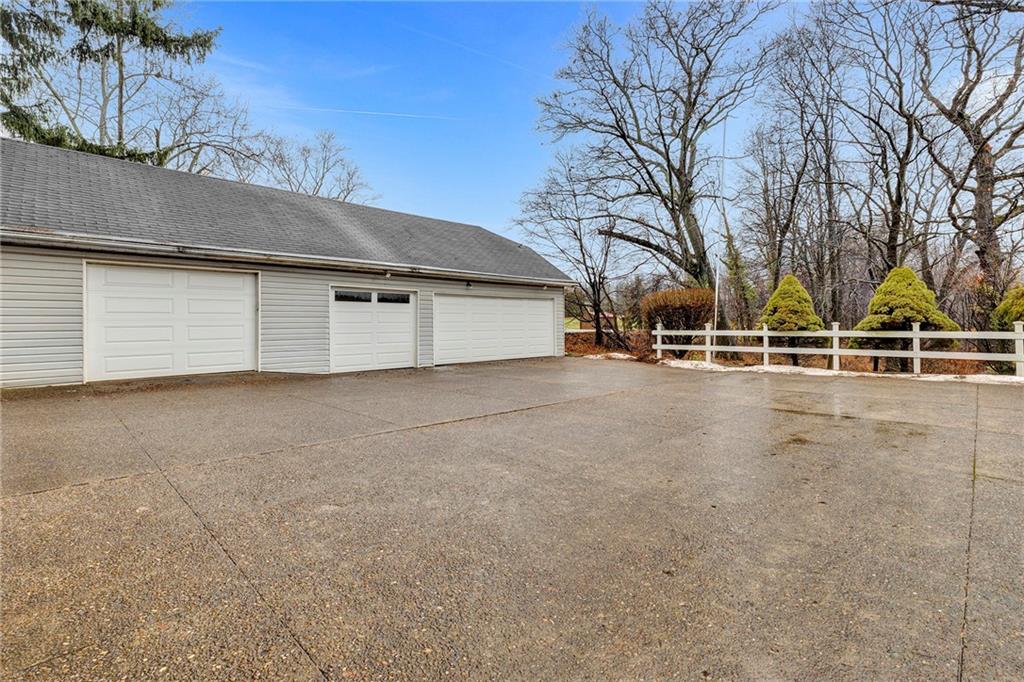 228 Oakville Road Beaver Falls, PA 15010 - Photo 35 of 37 Gallery Image 35