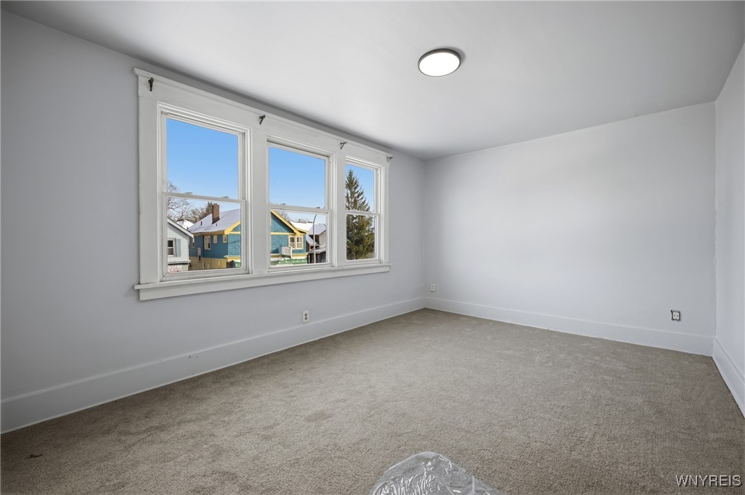 685 Abbott Road Buffalo, NY 14220 - Photo 16 of 29