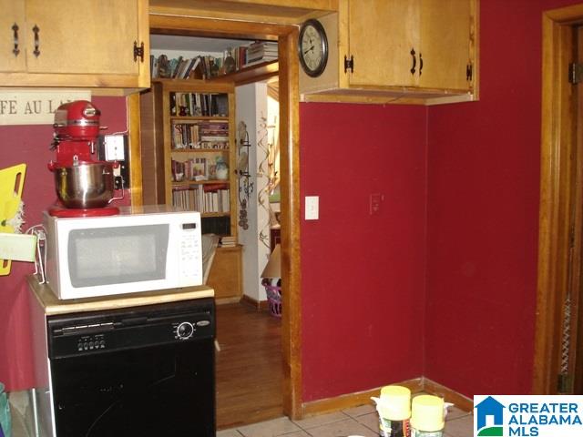 528 Sunhill Road Northwest Birmingham, AL 35215 - Photo 17 of 40