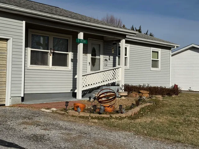 $125,000 | 15 Pecan Street, Alto Pass, IL 62905