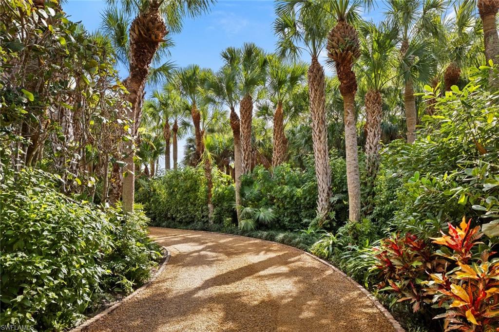 475 South Beach Road Hobe Sound, FL 33455 - Photo 6 of 49 a view of a garden