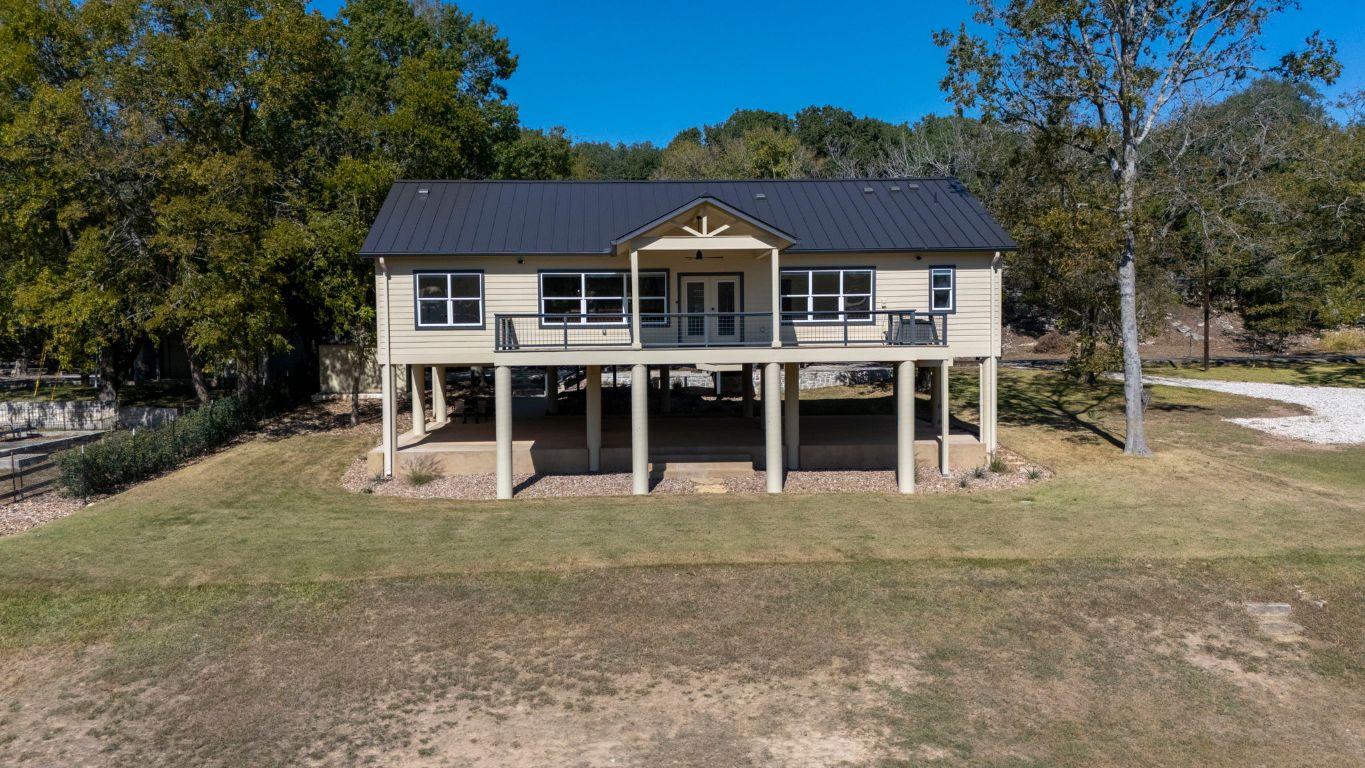 1830 Flite Acres Road Wimberley, TX 78676 - Photo 15 of 39