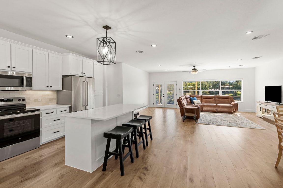 1830 Flite Acres Road Wimberley, TX 78676 - Photo 17 of 39