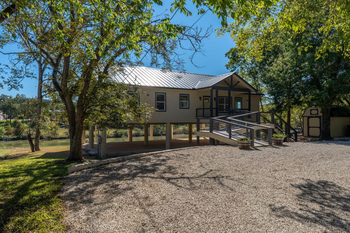 1830 Flite Acres Road Wimberley, TX 78676 - Photo 5 of 39