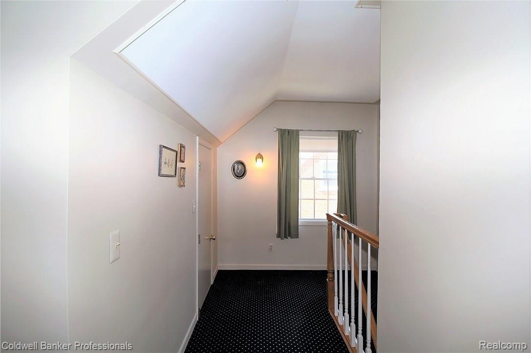 2476 Windemere Road Birmingham, MI 48009 - Photo 47 of 62 Windermere (62).jpg