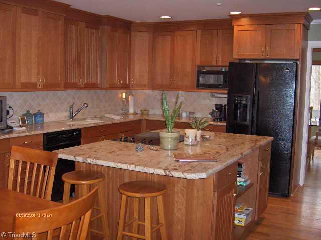 5419 Rambling Road Greensboro, NC 27409 - Photo 2 of 9 Other.