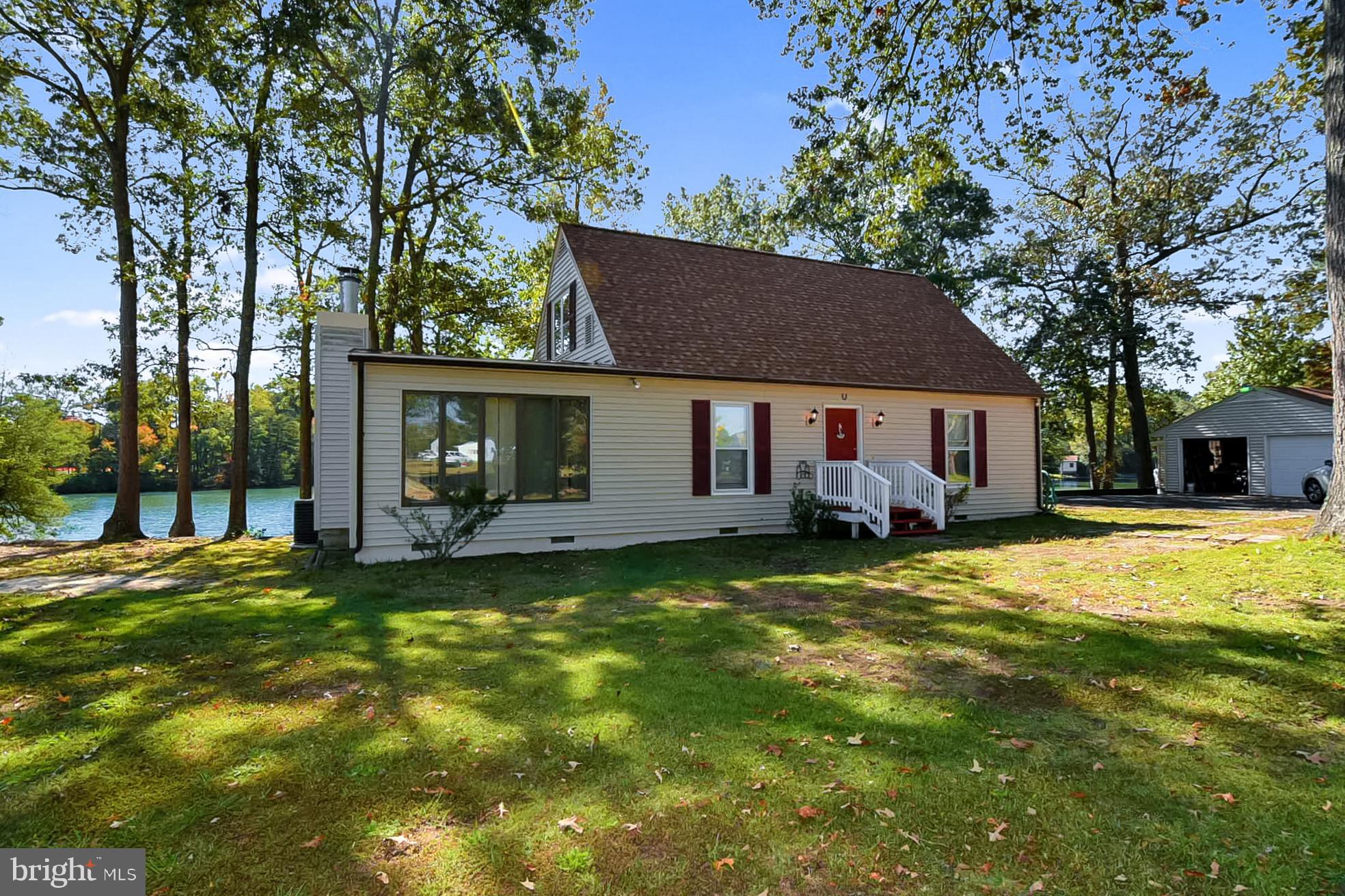 1096 South Glebe Road Montross, VA 22520 - Photo 1 of 35 Front