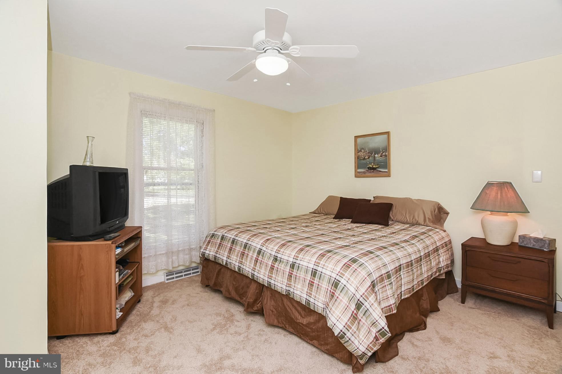 1096 South Glebe Road Montross, VA 22520 - Photo 24 of 35 Bedroom 3