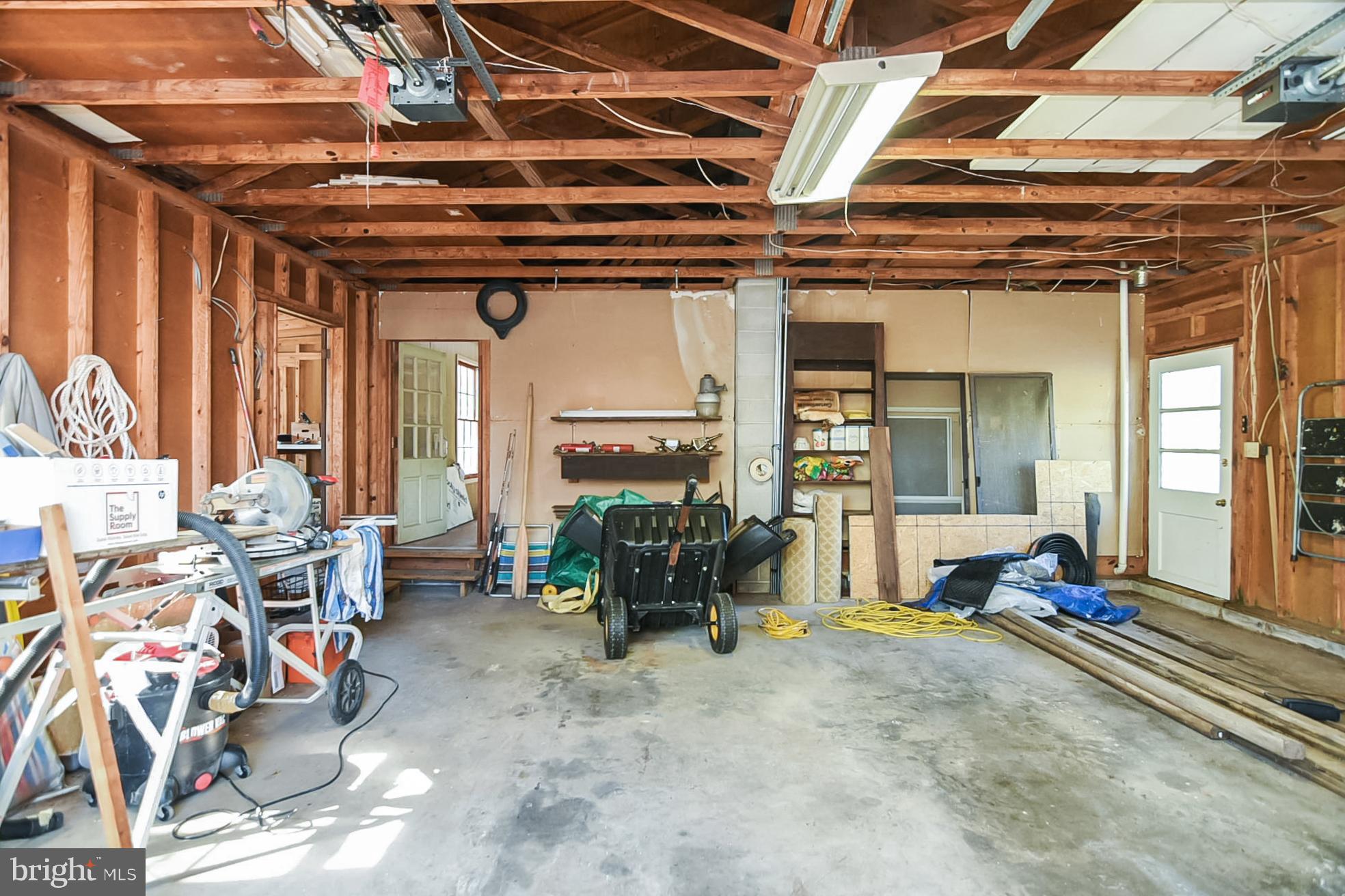 1096 South Glebe Road Montross, VA 22520 - Photo 29 of 35 Detached Garage