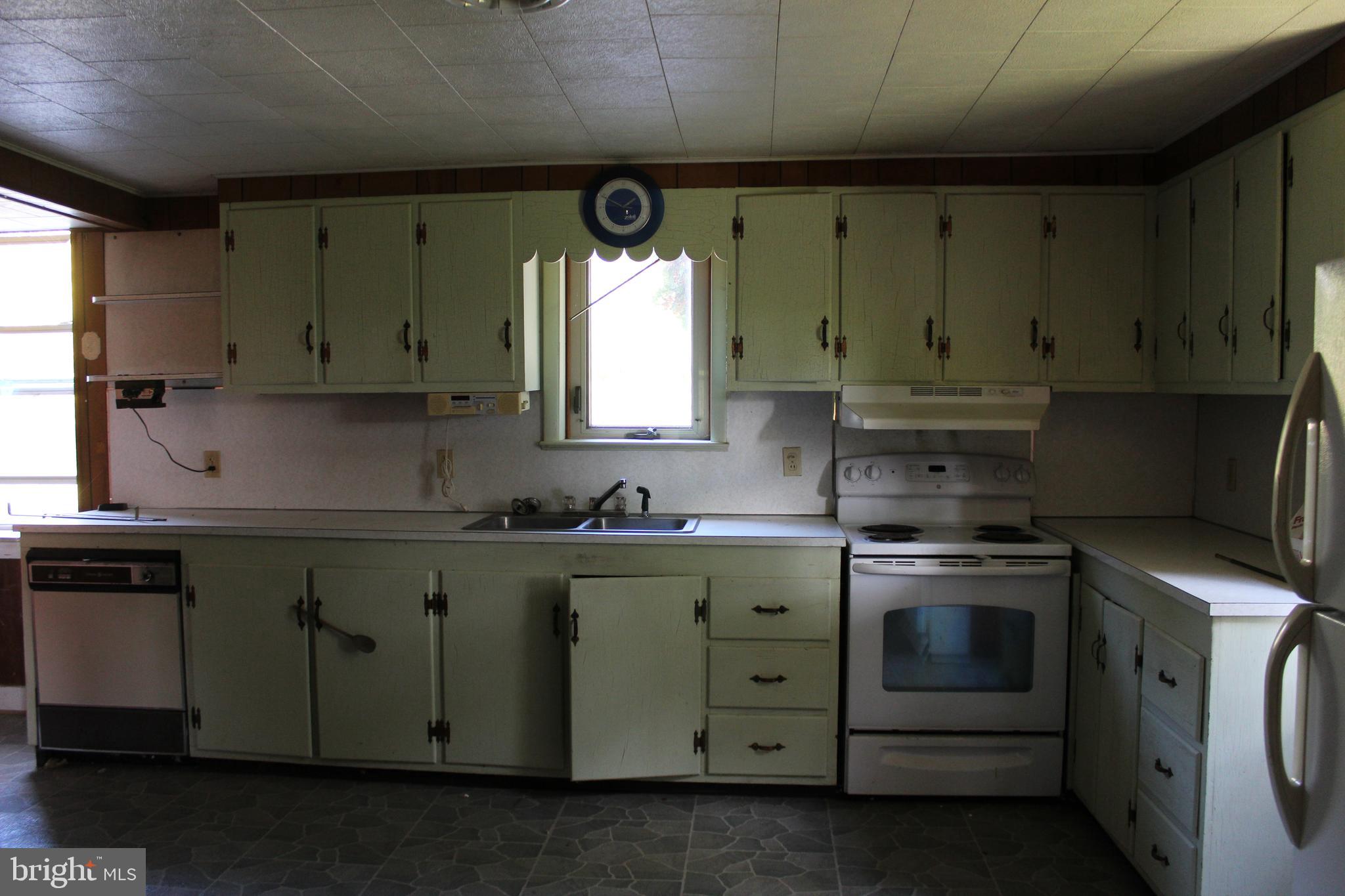1230 Dridge Hill Road Lititz, PA 17543 - Photo 37 of 43