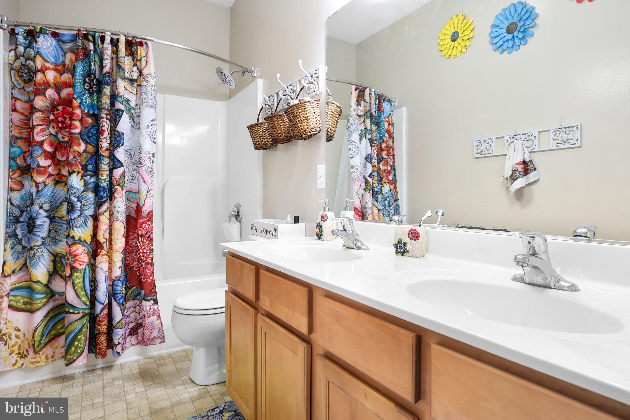 13249 Kendall Road Orange, VA 22960 - Photo 24 of 61 Hall Bath W/Double SInk
