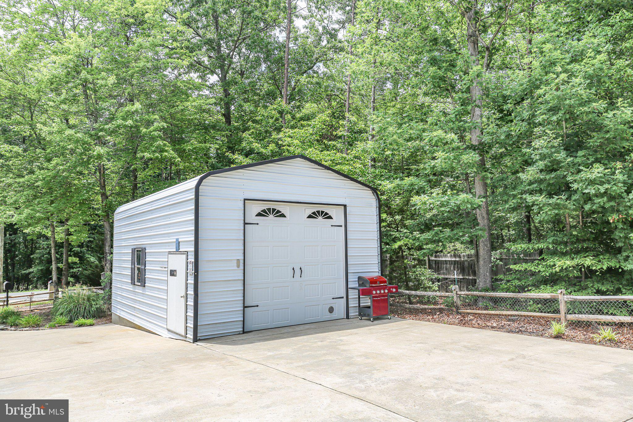 13249 Kendall Road Orange, VA 22960 - Photo 42 of 61 18 x 26 Detached Garage