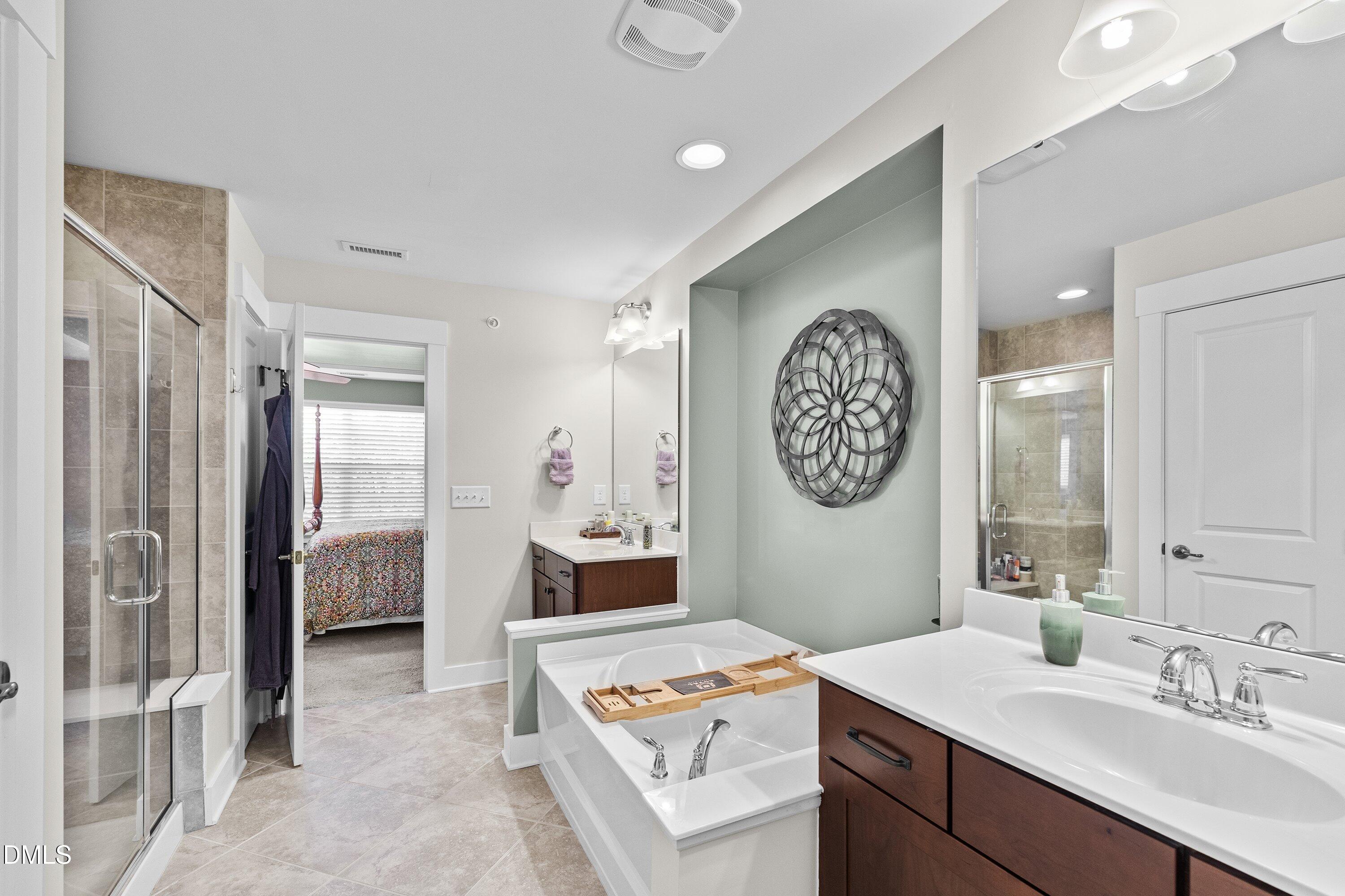 9302 Alcazar Walk Raleigh, NC 27617 - Photo 20 of 40 a view of a hallway with elevator