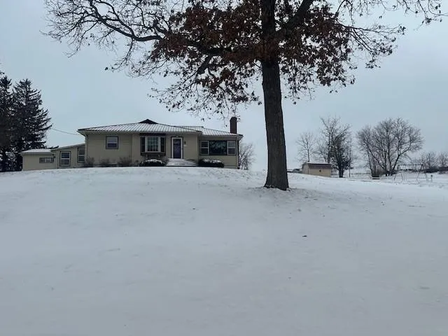 $209,900 | 515 South Division Avenue, Spring Grove, MN 55974