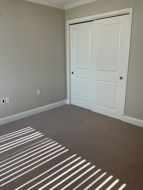 1006 Paradise Road, Unit PH Q Swampscott, MA 01907 - Photo 6 of 16 a view of a room with an empty space