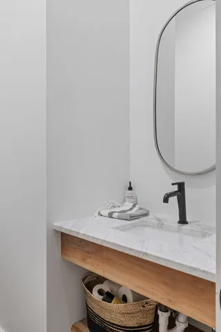 $914,900 | 204 Carron Lane, Tuscumbia, AL 35674