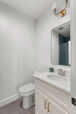 $914,900 | 204 Carron Lane, Tuscumbia, AL 35674