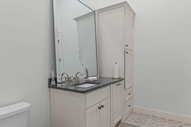 $914,900 | 204 Carron Lane, Tuscumbia, AL 35674