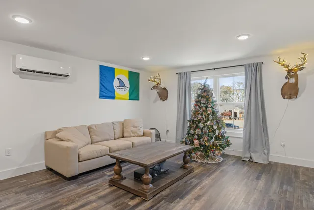 $914,900 | 204 Carron Lane, Tuscumbia, AL 35674