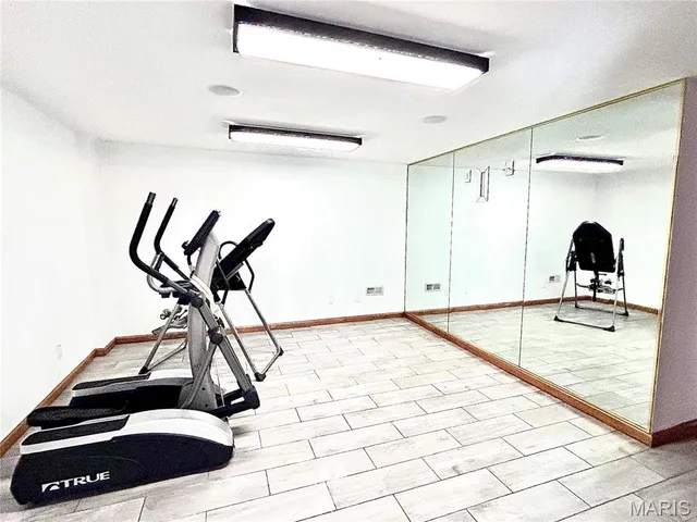 $579,900 | 4101 Stoneledge Drive, Godfrey, IL 62035