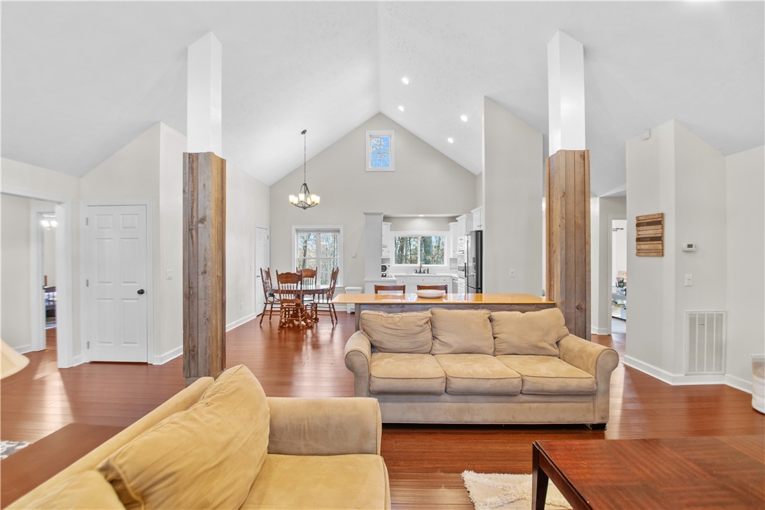 310 Raven Cliff Road Cleveland, SC 29635 - Photo 15 of 46