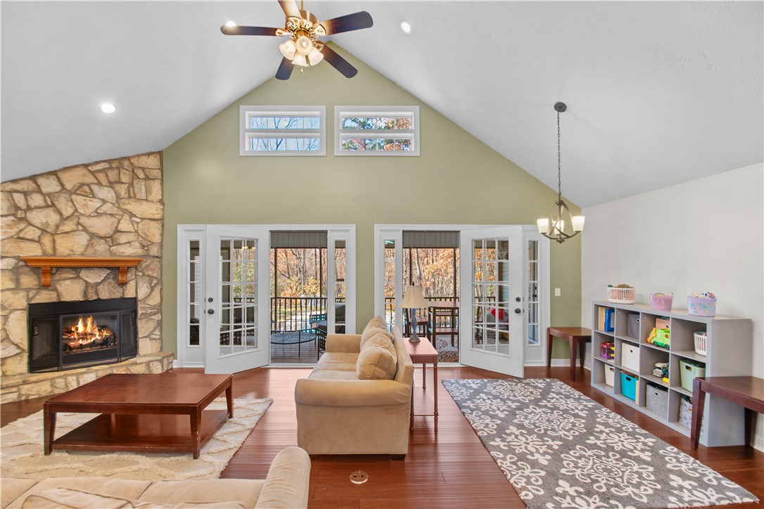 310 Raven Cliff Road Cleveland, SC 29635 - Photo 2 of 46