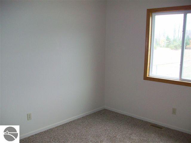 13254 Homestead Road Beulah, MI 49617 - Photo 19 of 20 1731407-18.JPG