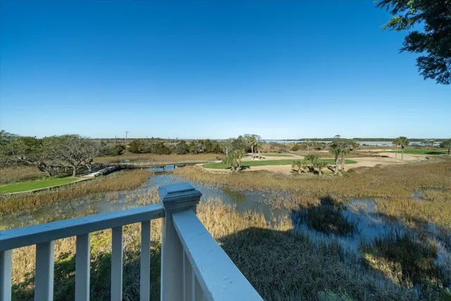 $1,695,000 | 17 Linkside Court, Isle of Palms, SC 29451