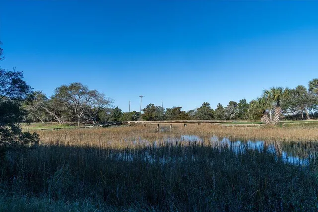 $1,695,000 | 17 Linkside Court, Isle of Palms, SC 29451