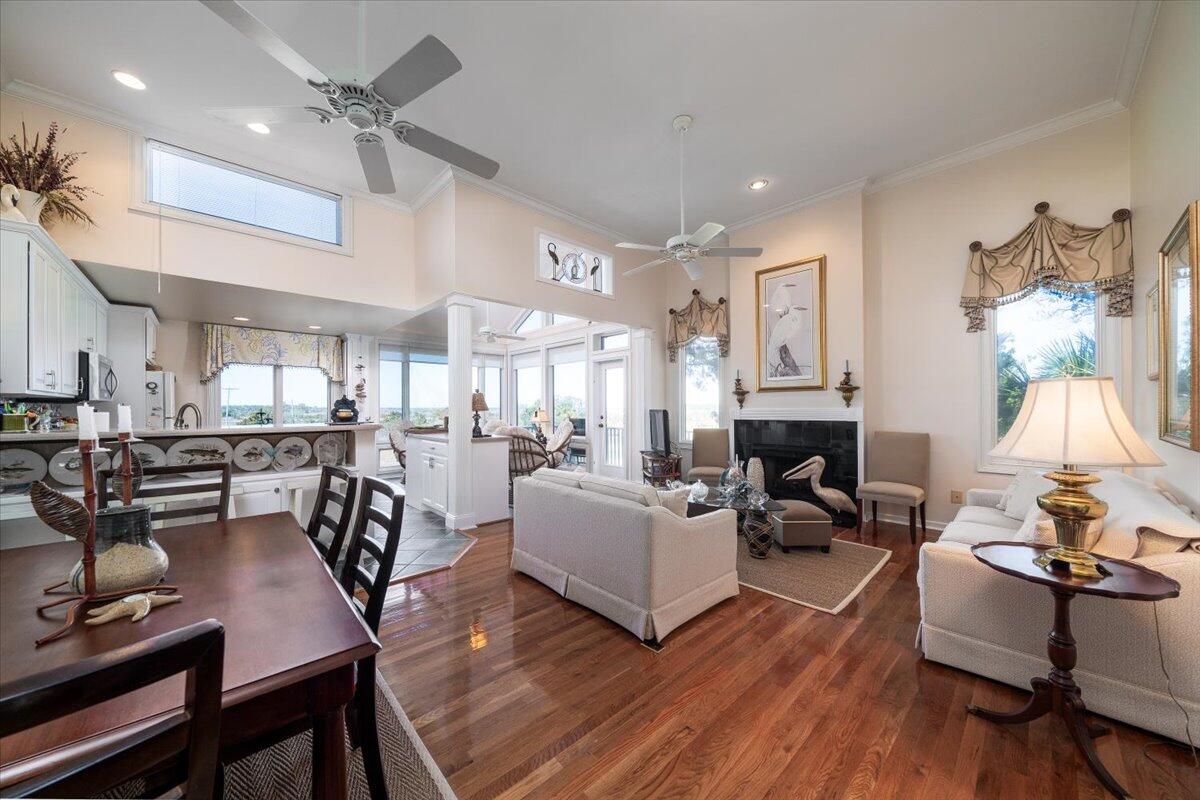 17 Linkside Court Isle of Palms, SC 29451 - Photo 5 of 38 06-17LinksideCt_006