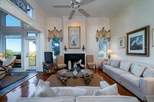 $1,695,000 | 17 Linkside Court, Isle of Palms, SC 29451