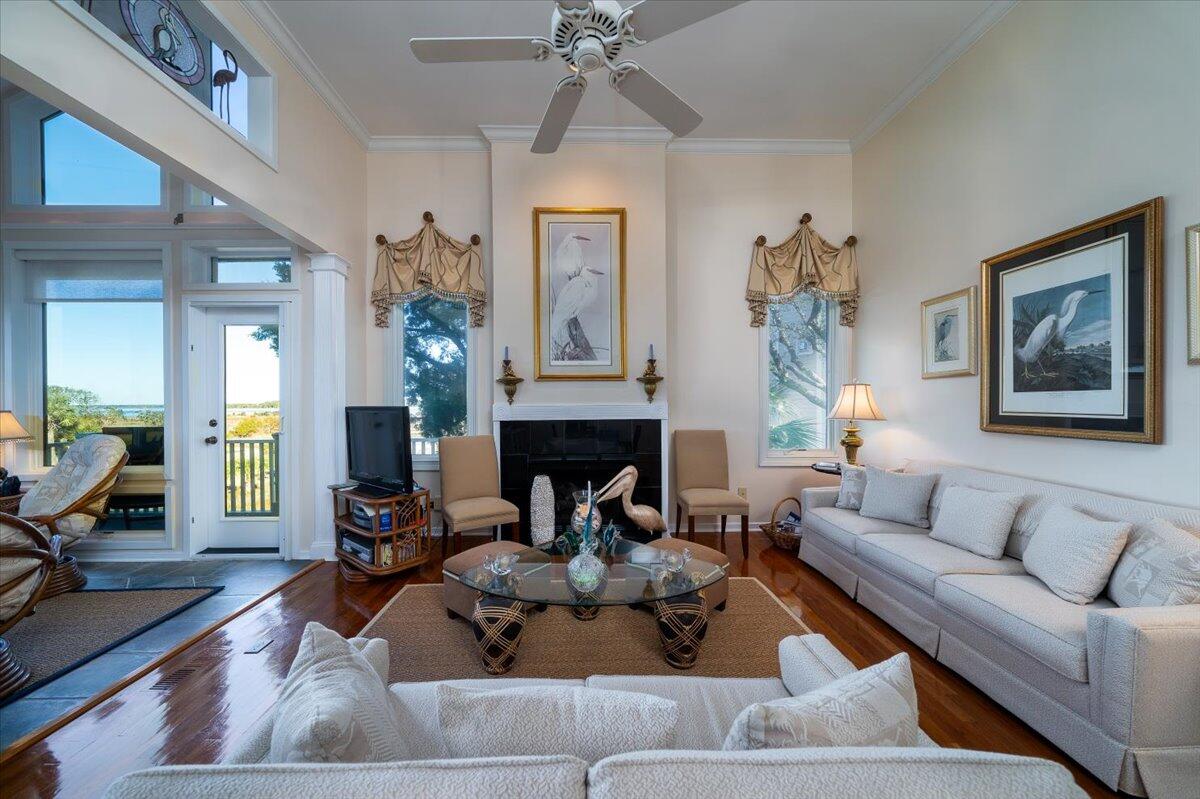 17 Linkside Court Isle of Palms, SC 29451 - Photo 6 of 38 07-17LinksideCt_007