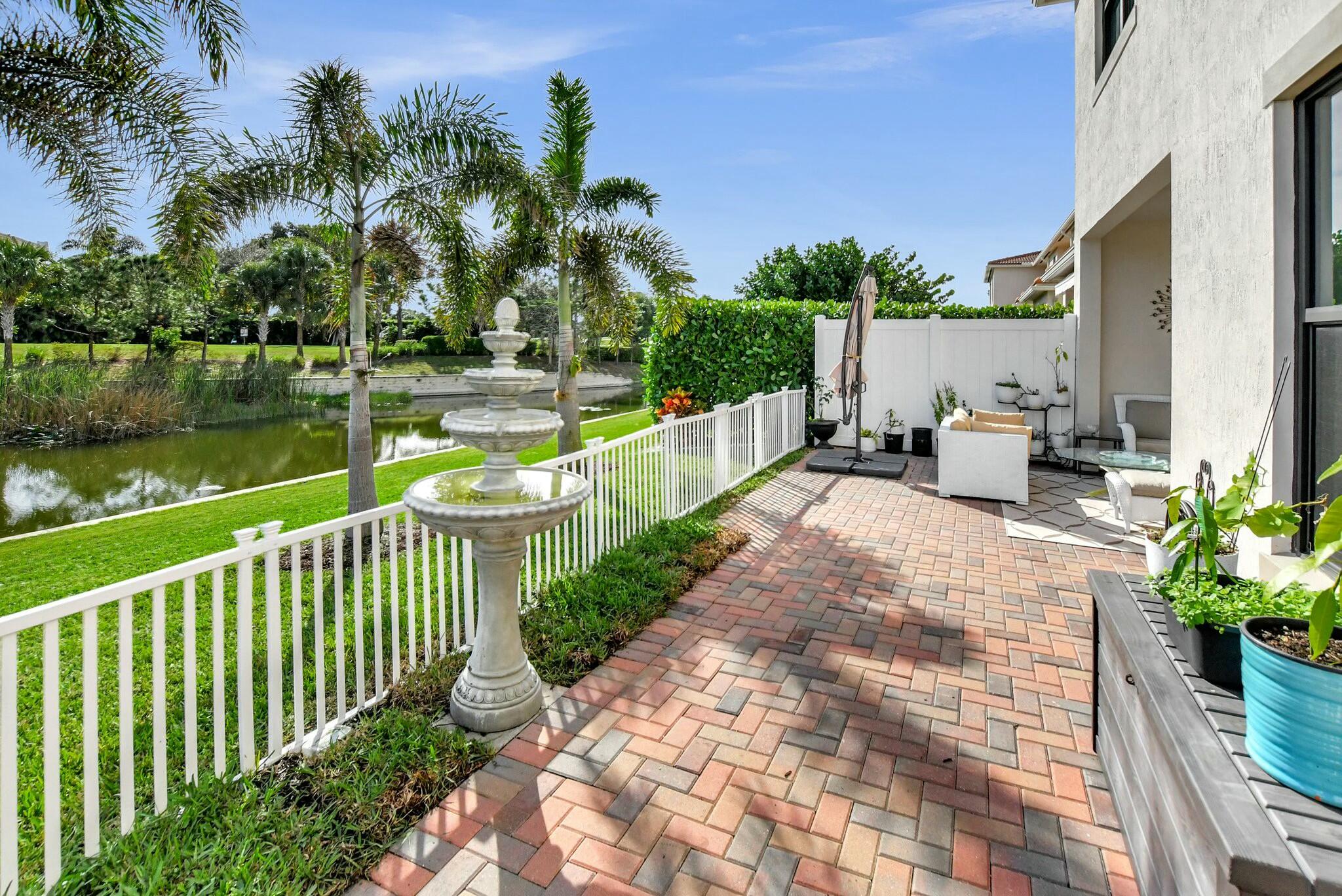 10022 Akenside Drive Boca Raton, FL 33428 - Photo 45 of 75 tempImagerl99Zl