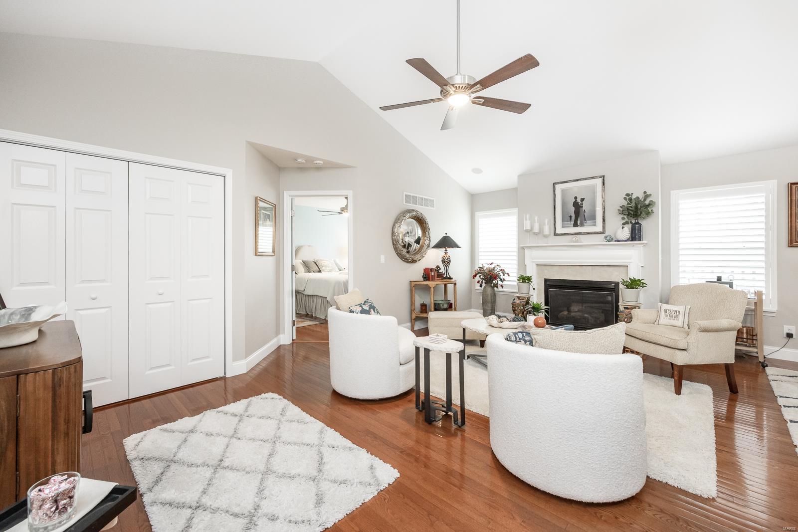 1959 Hawksbill Drive Belleville, IL 62223 - Photo 7 of 32