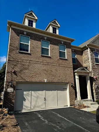 $800,000 | 342 Camberley Lane, Lincolnshire, IL 60069