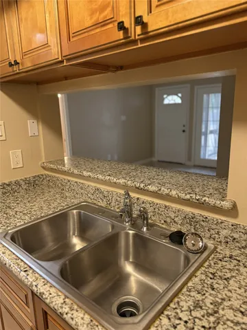 a close view of sink and tap