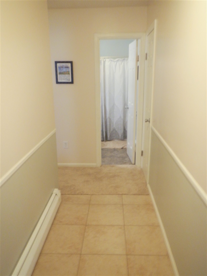 126 Oak Hill Road Shelburne, VT 05482 - Photo 9 of 28 Gallery Image 9